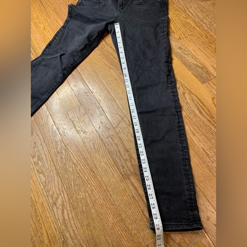 Kut from the Kloth Diana Skinny Jeans - Faded Black - Size 4 - Picture 9 of 10